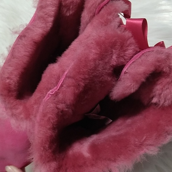NWOT UGG Eva Bow Sheepskin & Fur Boots Sz.5 - Picture 13 of 16